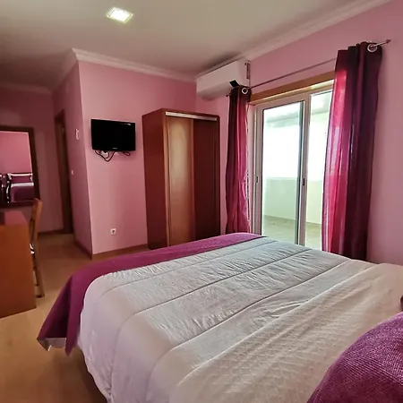 Hebe Peniche Hotel Atouguia Da Baleia