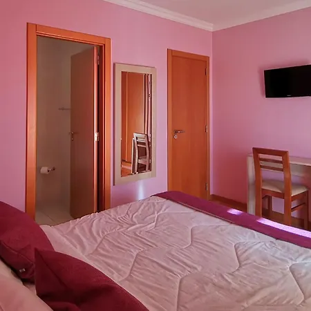 Hebe Peniche Hotel Atouguia Da Baleia